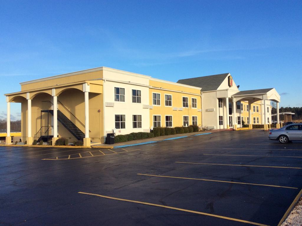 Super 8 By Wyndham Athens Hotel Buitenkant foto
