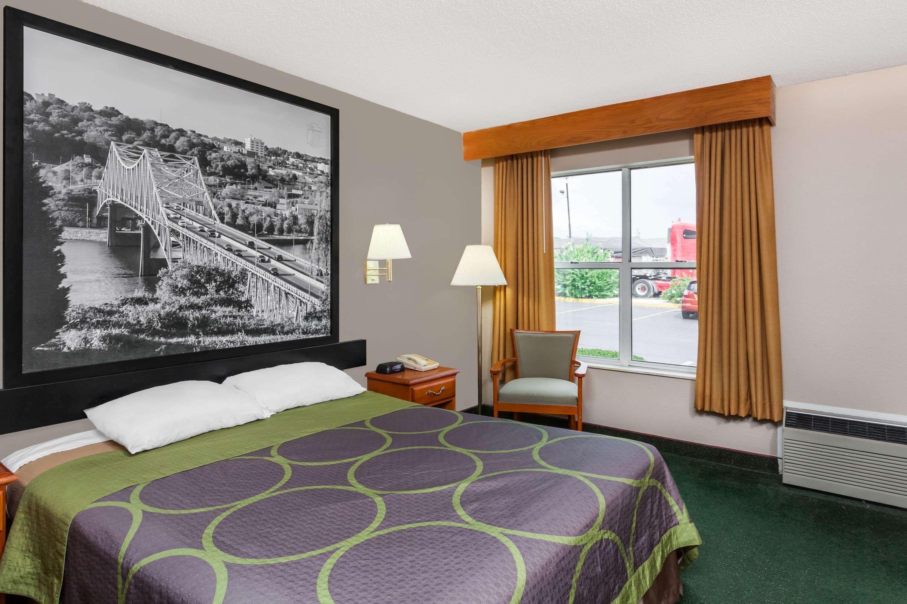 Super 8 By Wyndham Athens Hotel Buitenkant foto
