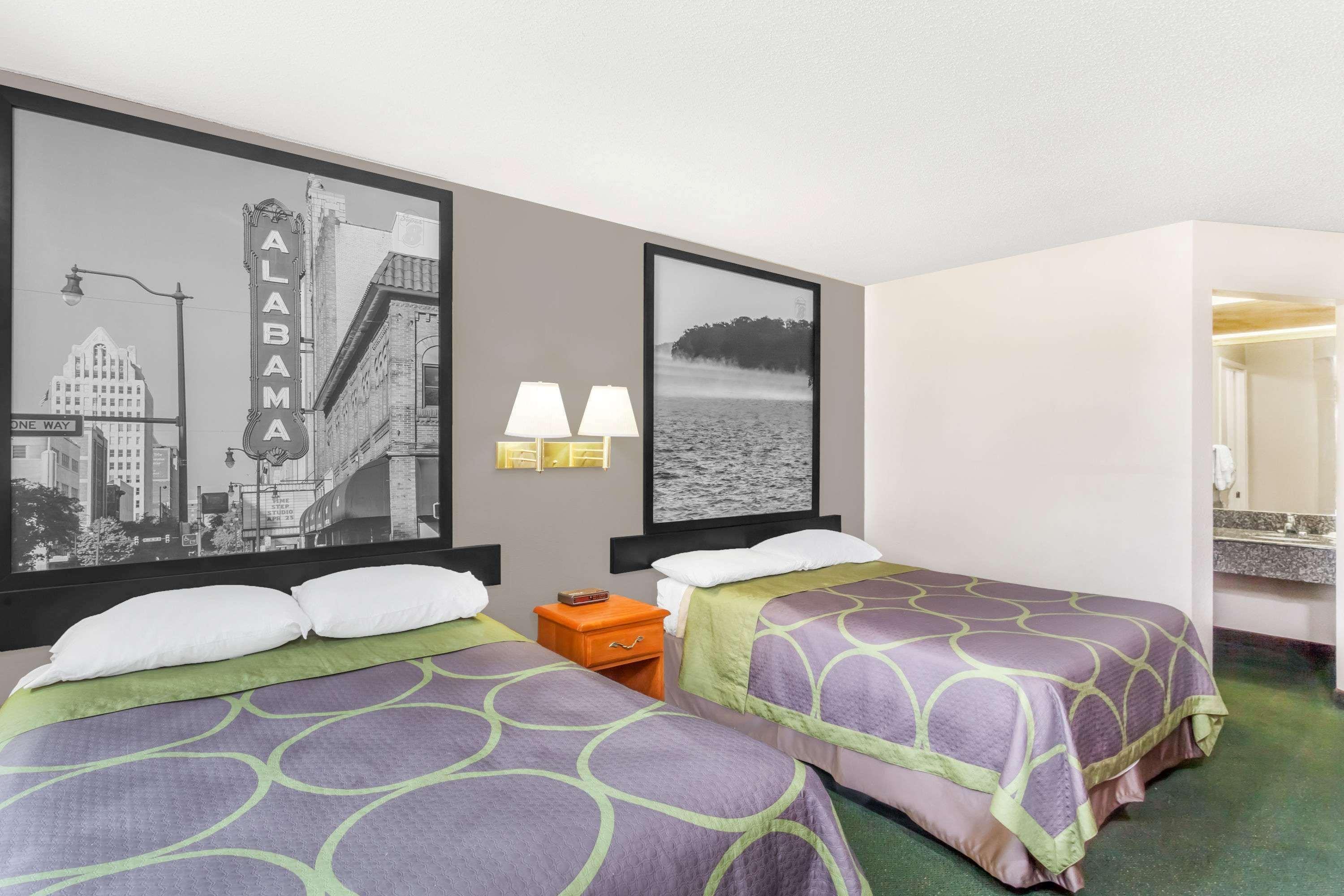 Super 8 By Wyndham Athens Hotel Buitenkant foto